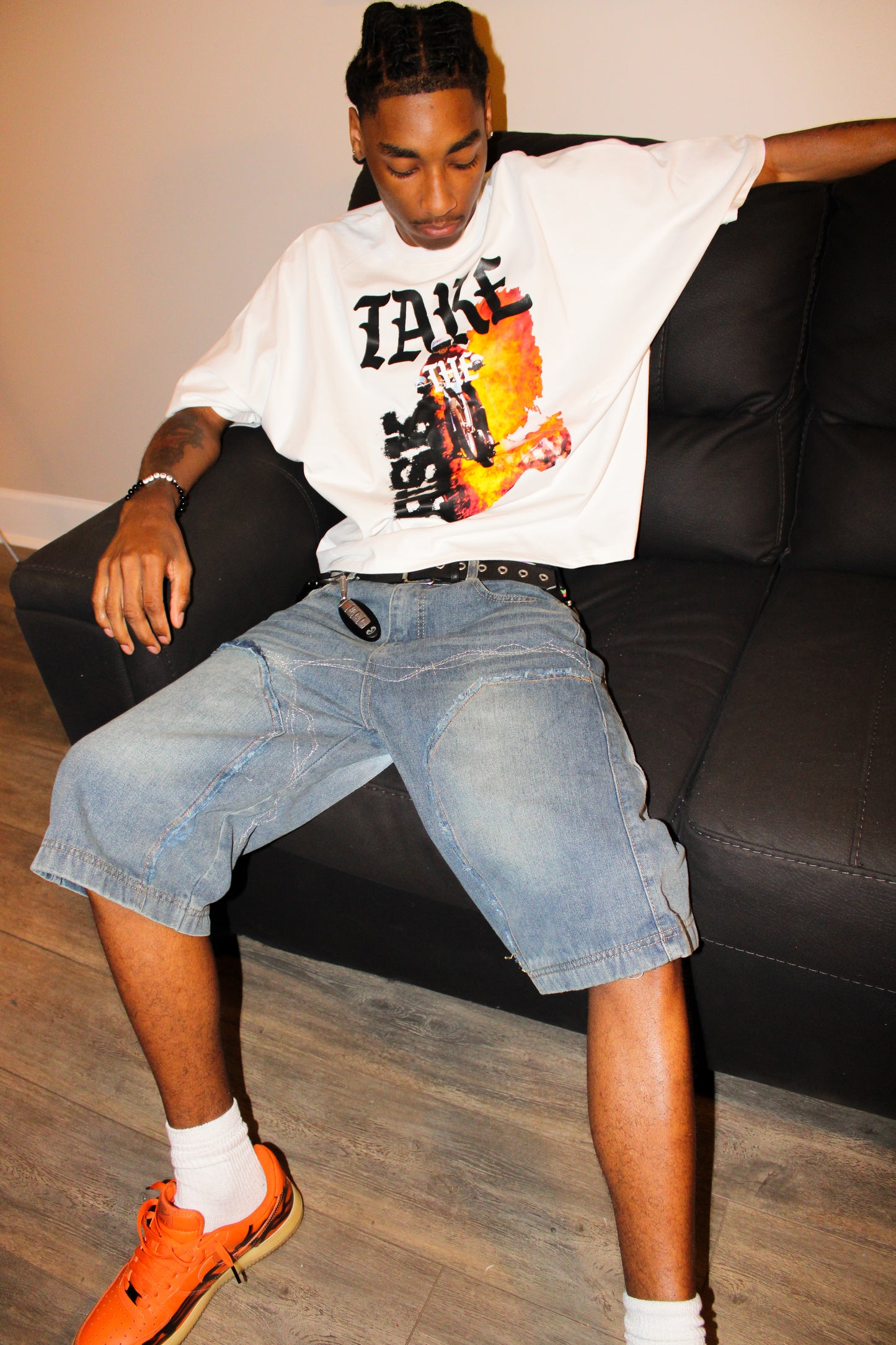 TAKE THE RISK OVRSZD TEE