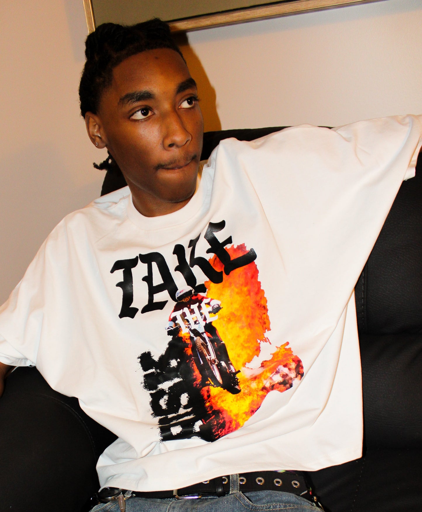 TAKE THE RISK OVRSZD TEE