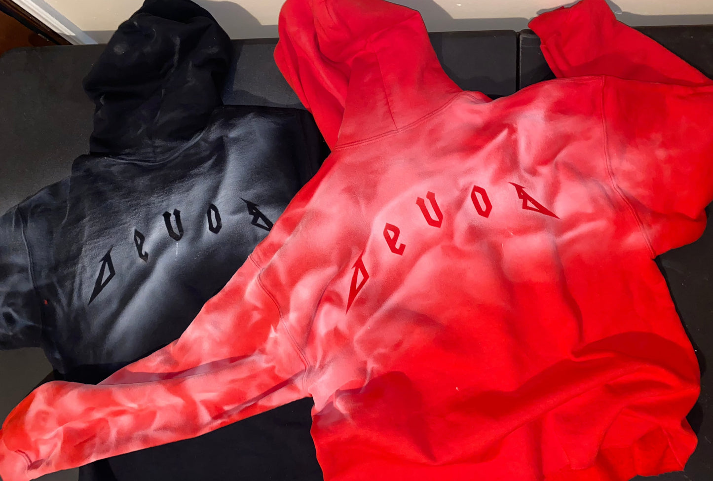 LEGENDS LIVE TO BE FREE CHOPPED HOODIE